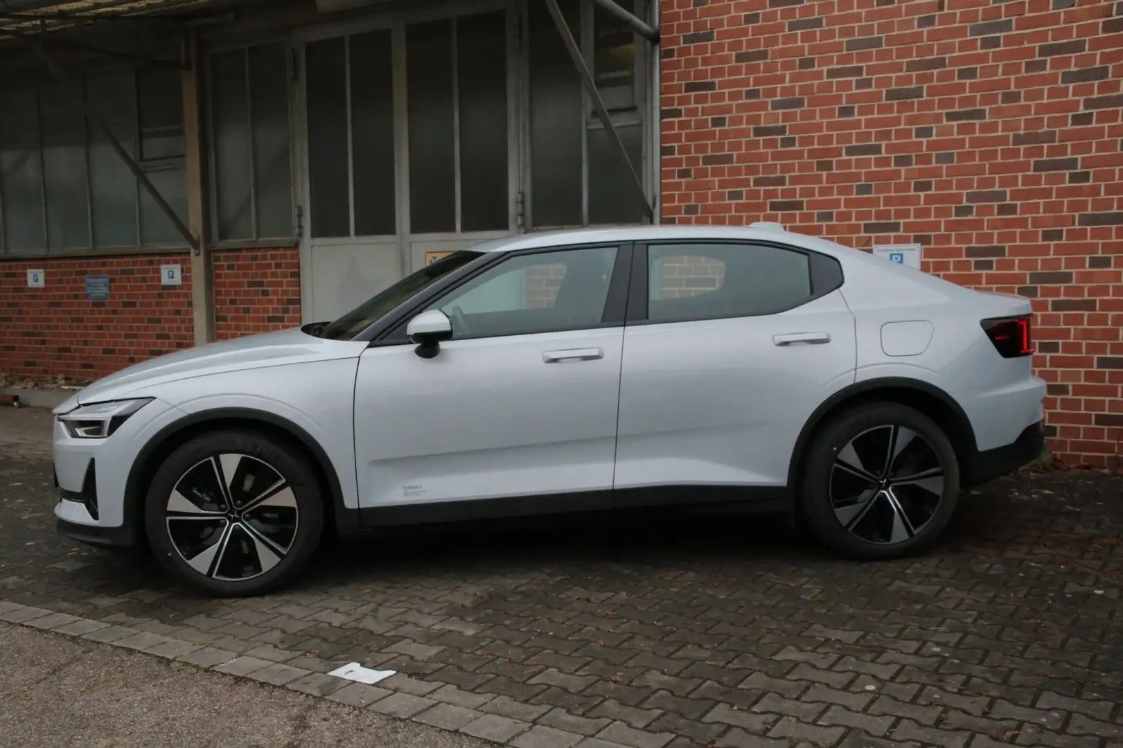 Polestar 2 Long-Range Dual Motor m. AVILOO-Batteriezertifikat Grau - 2
