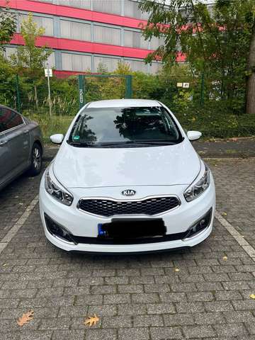 Imagine Kia Ceed / cee'd 1.4 Dreemteam