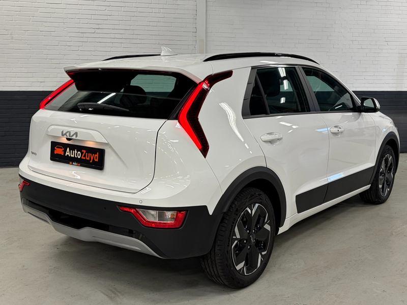 Kia e-Niro EV DynamicLine 64.8 kWh Warmtepomp / Stoelverwarmi — photo 5