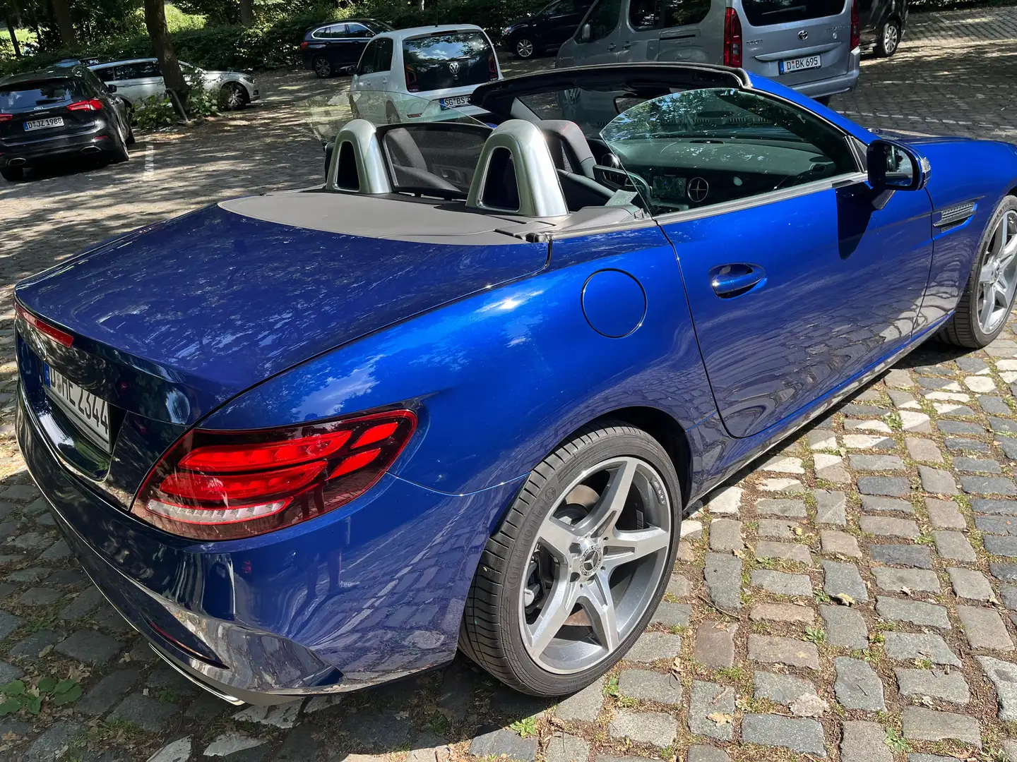 Mercedes-Benz SLC 200 SLC 200 9G-TRONIC Blau - 2