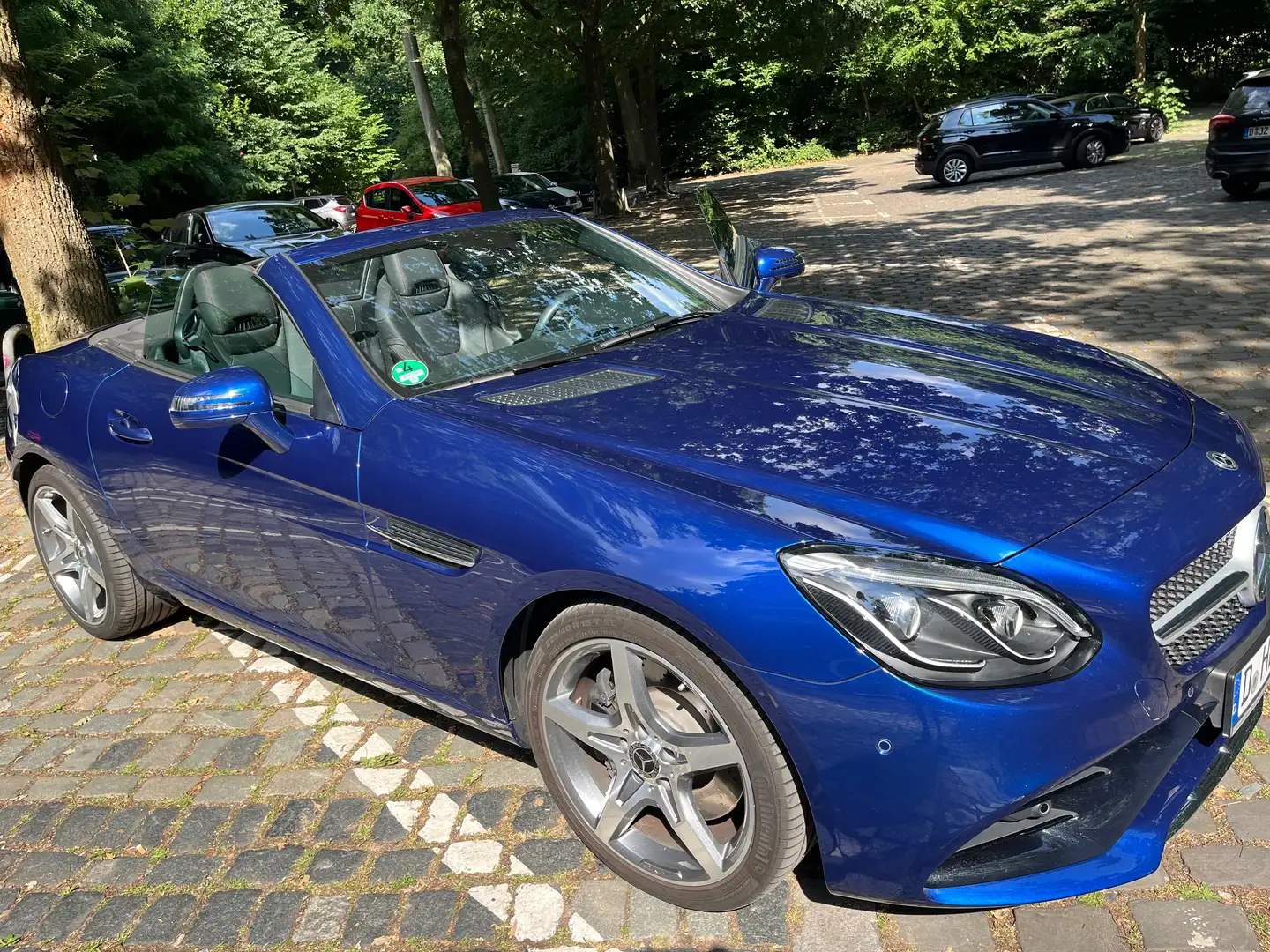 Mercedes-Benz SLC 200 SLC 200 9G-TRONIC Blau - 1