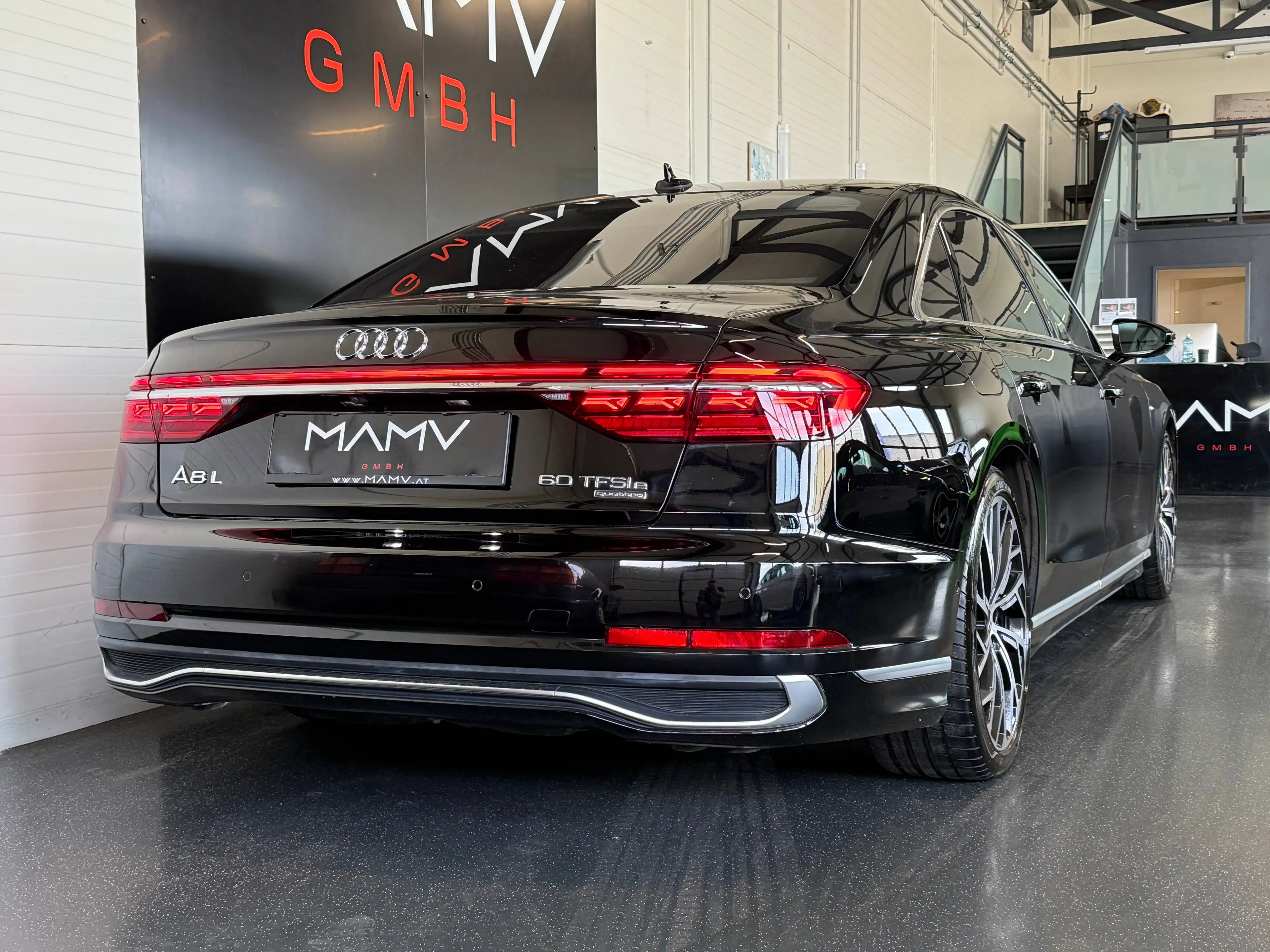 Audi A8 60 TFSI e Lang quattro top Ausstattung Audi exclusive MwSt. ausweisbar Finanzierung — photo 3