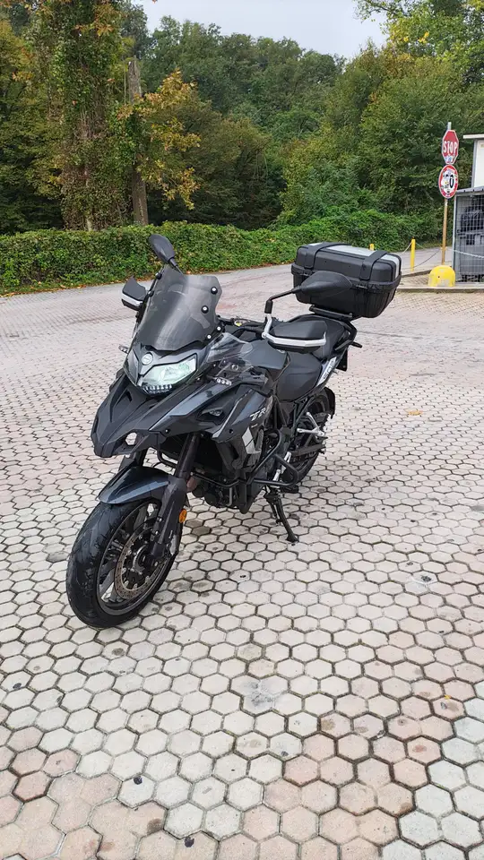 Benelli TRK 502
