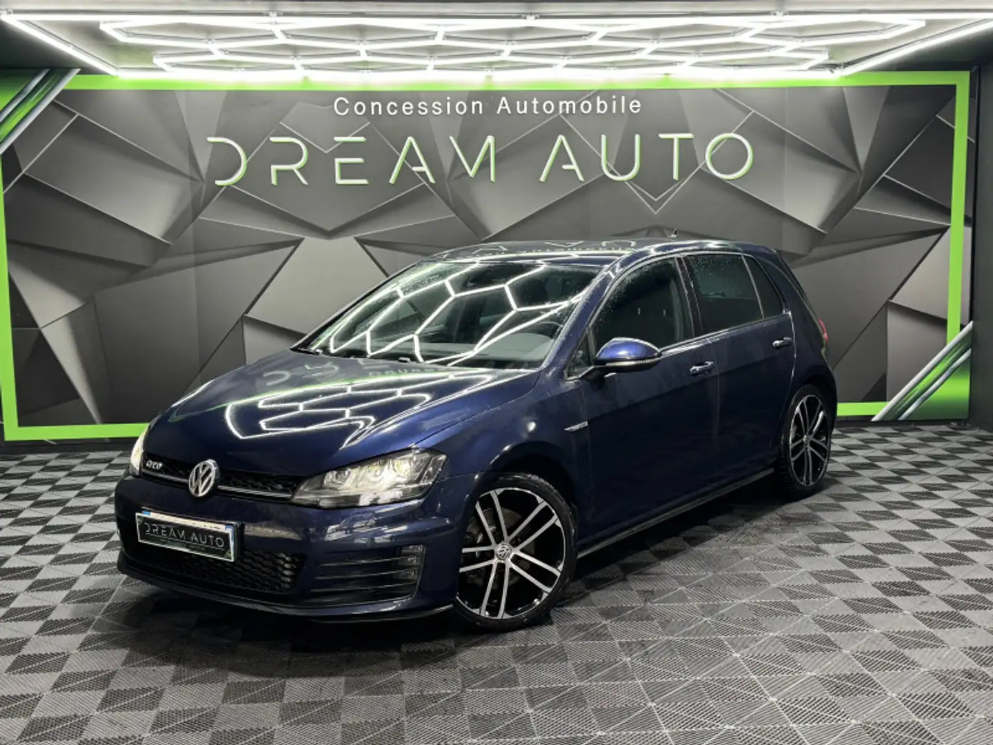 Volkswagen Golf 2.0 TDI 184CH BLUEMOTION TECHNOLOGY FAP GTD 5P Bleu - 1