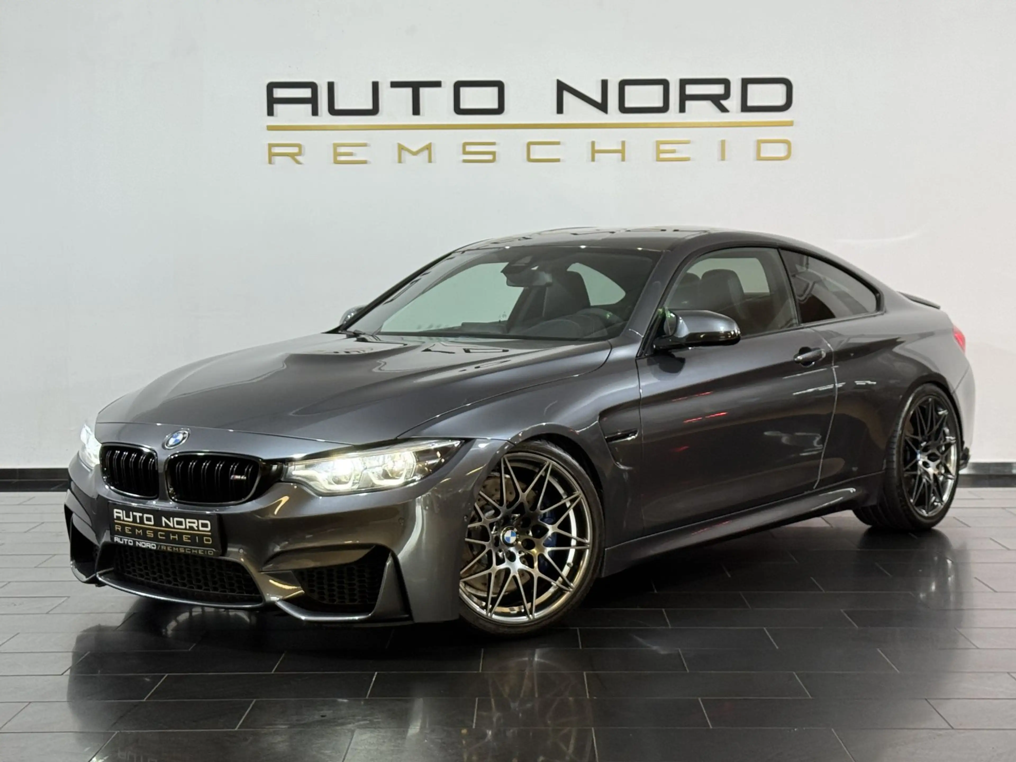 BMW M4 Competition*360°*ohneOPF**H-UP*CarPlay*H&K*