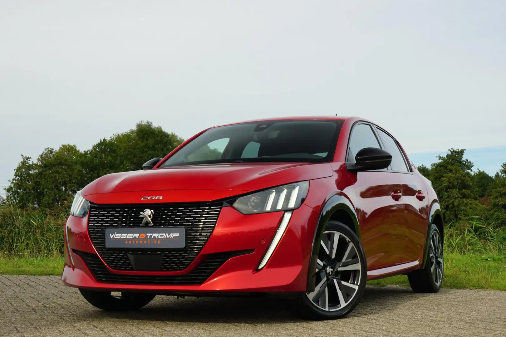 Peugeot 208 1.2 PureTech GT-line | Rouge Elixer | 3D-cockpit/A Rosso - 2