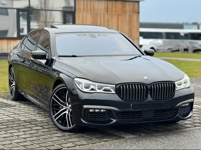 BMW 750 750Li xDrive *M-PAKET, FOND, B&W, MEGA-VOLL*