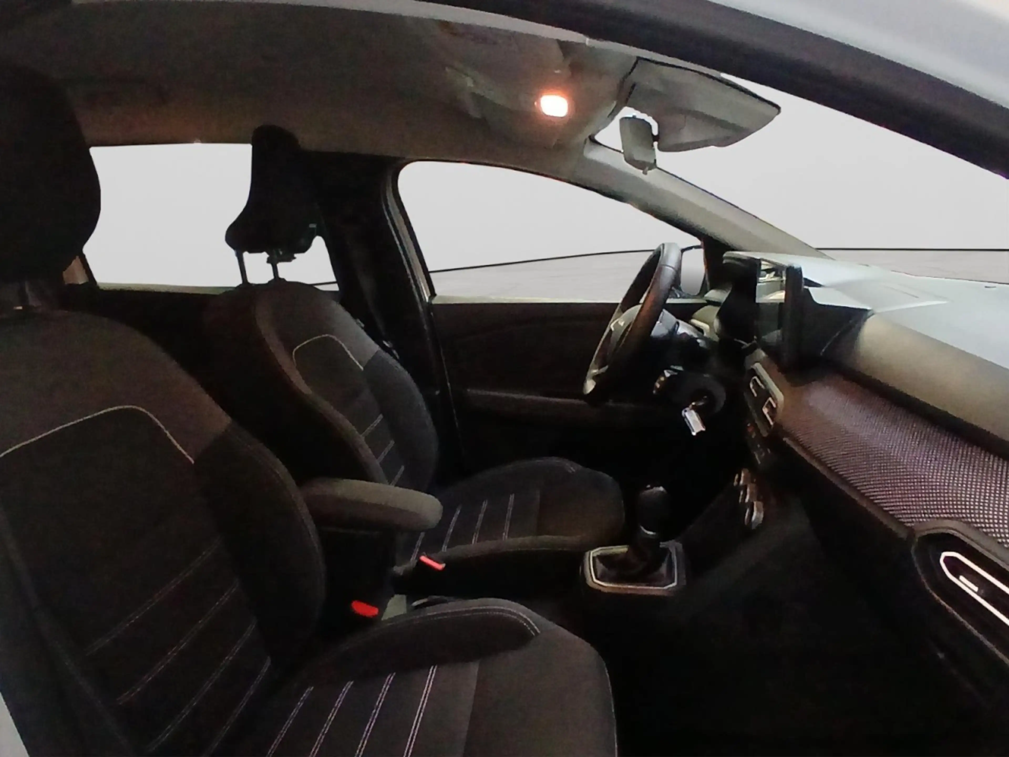 Dacia Jogger Winterpaket Klimaautomatik Bluetooth FSE Klima — photo 15