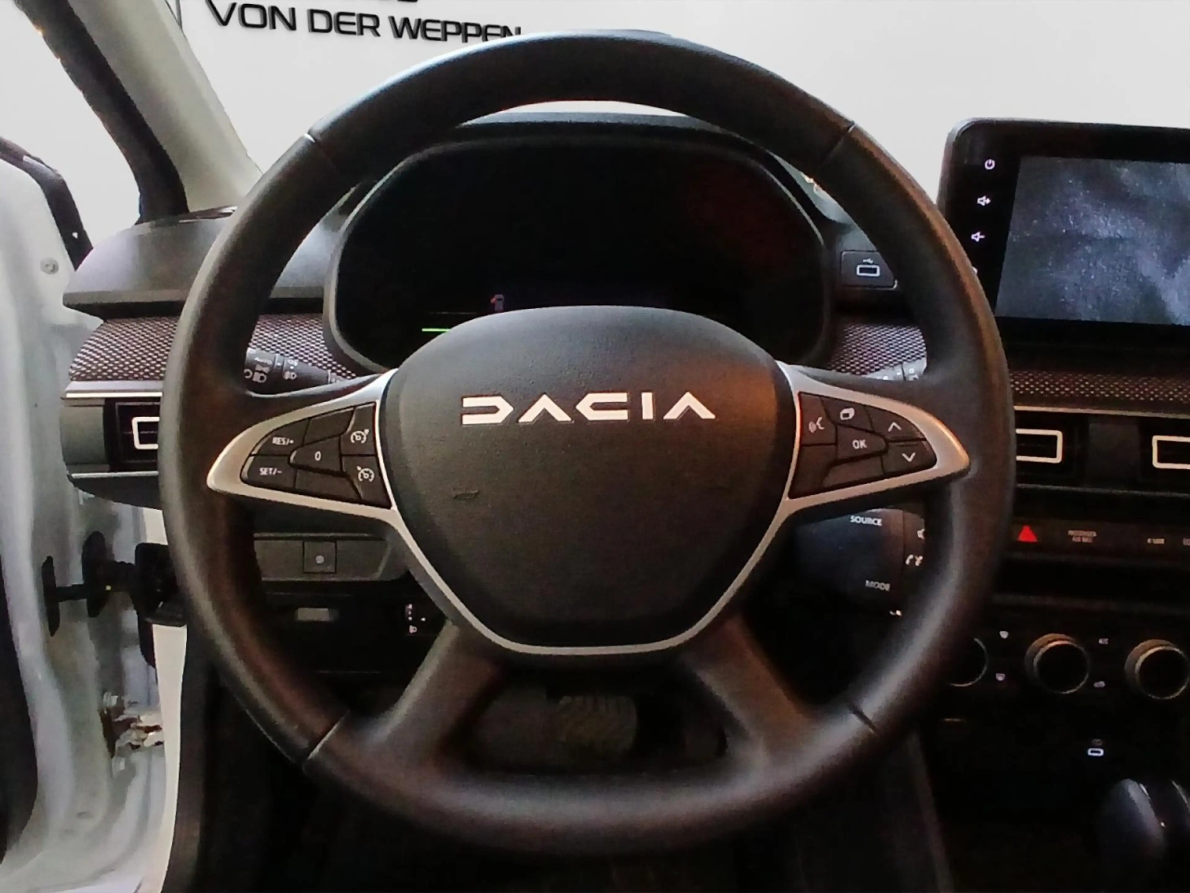 Dacia Jogger Winterpaket Klimaautomatik Bluetooth FSE Klima — photo 12