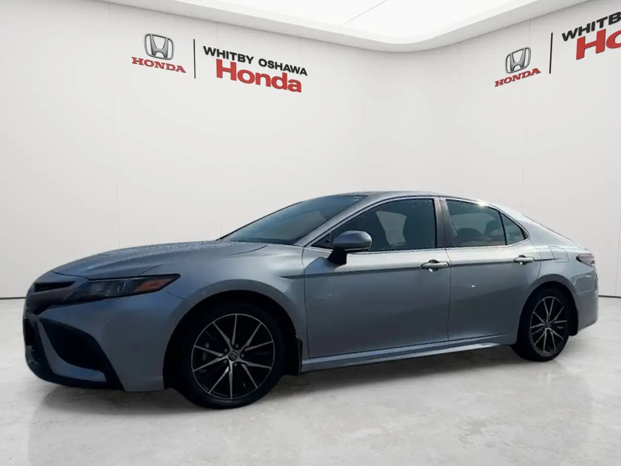 Toyota Camry снимка Toyota Camry
