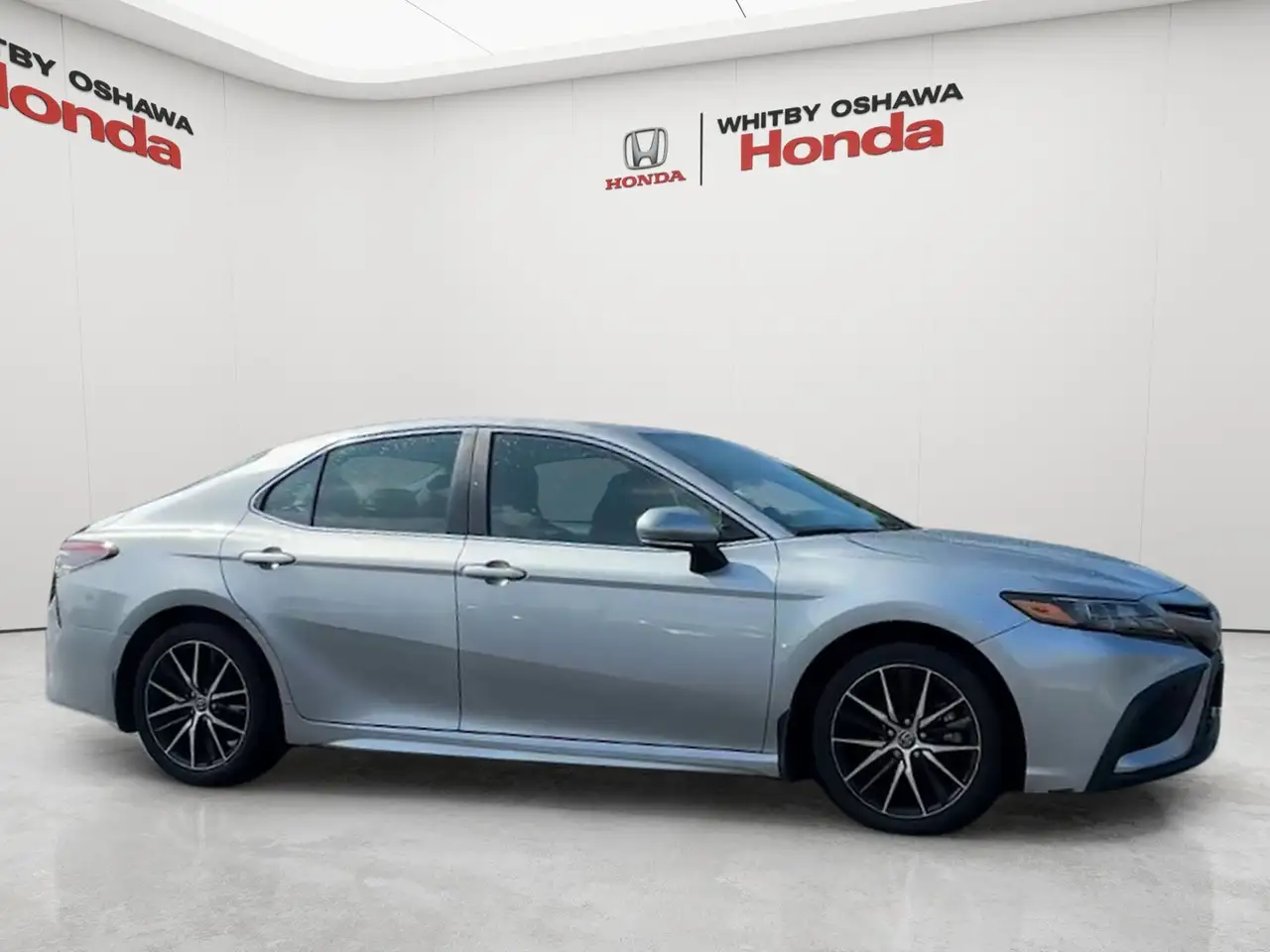 Toyota Camry снимка Toyota Camry