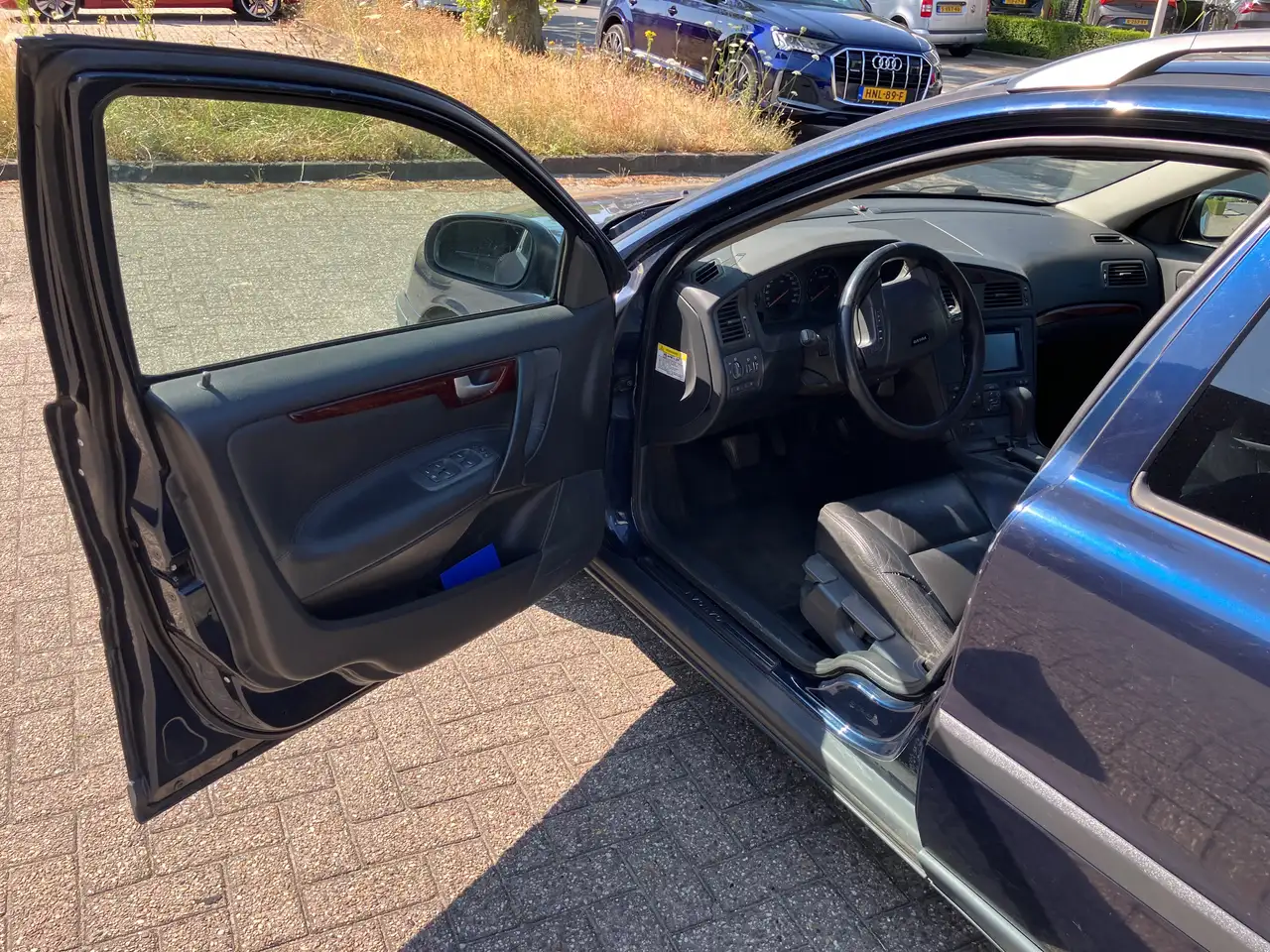 Volvo V70 2.4 T Geartr. C.L., foto 7