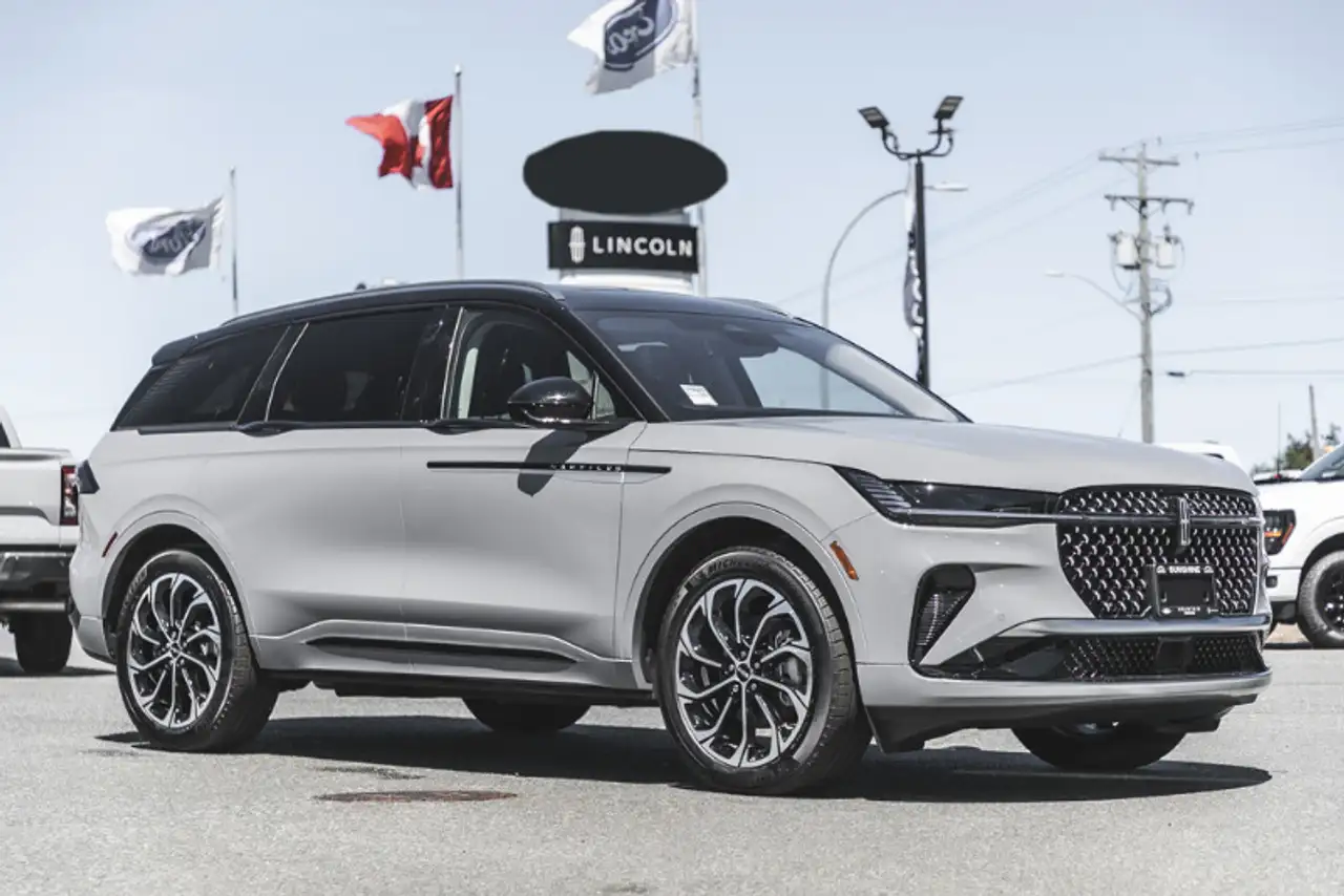 2026 Lincoln Nautilus