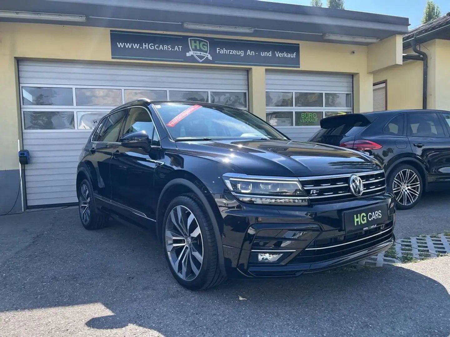Volkswagen Tiguan R-Line 4Motion 2,0*Head-up*ACC*Kamera*LED*AHK* Noir - 2
