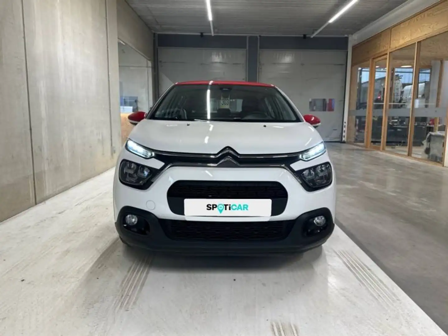 Citroen C3 3 1.2 PureTech 83 S&S MAN Shine Wit - 2