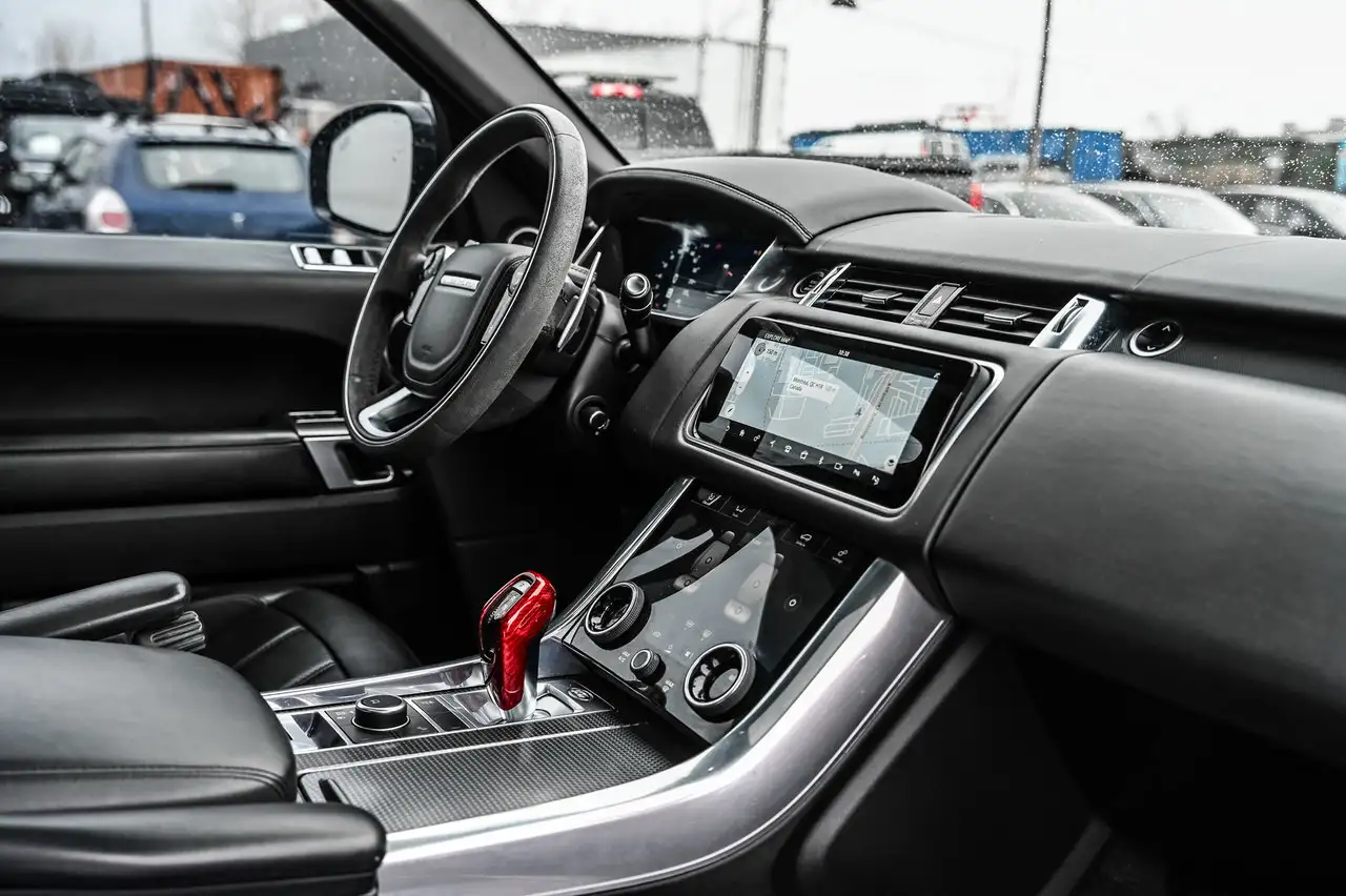 Land Rover Range Rover Sport снимка Land Rover Range Rover Sport