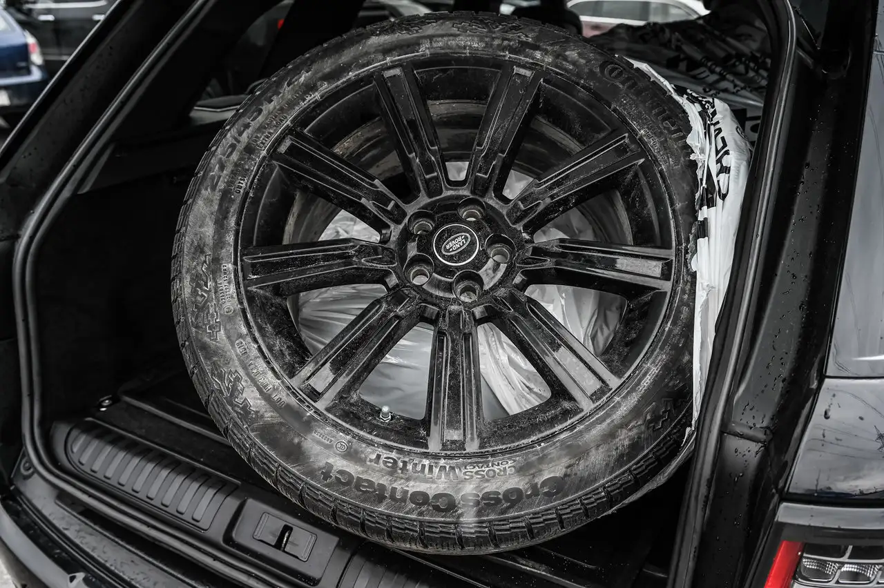 Land Rover Range Rover Sport снимка Land Rover Range Rover Sport