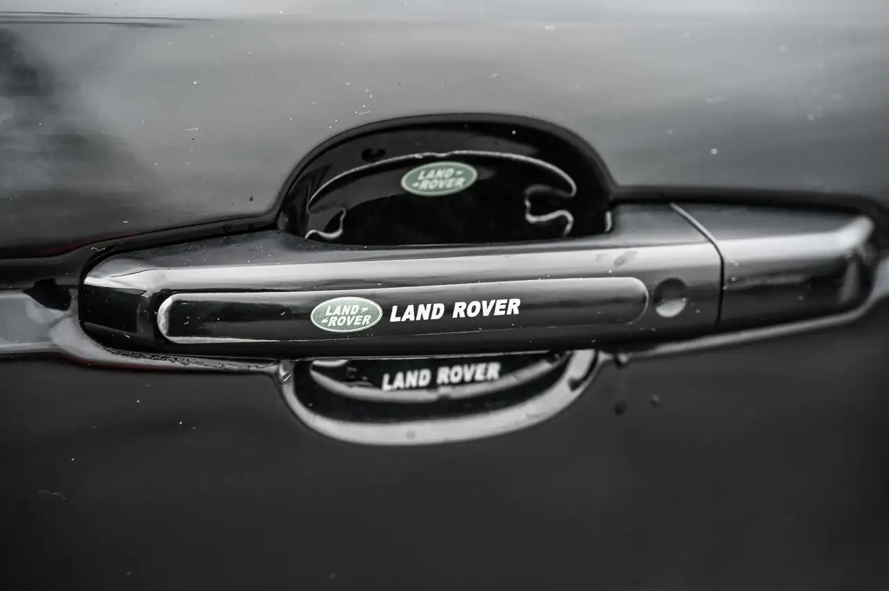 Land Rover Range Rover Sport снимка Land Rover Range Rover Sport