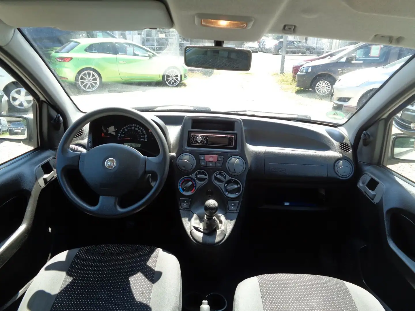 Fiat Panda 1.1 8V Active Weiß - 2