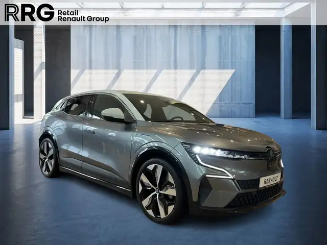 Renault Megane E-Tech view 7