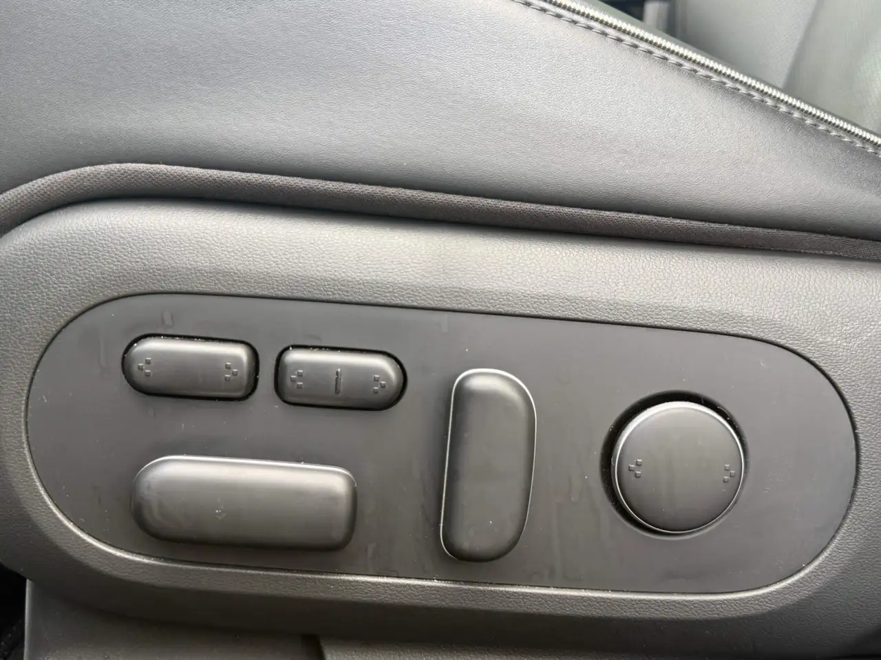 Hyundai IONIQ 5 снимка Hyundai IONIQ 5