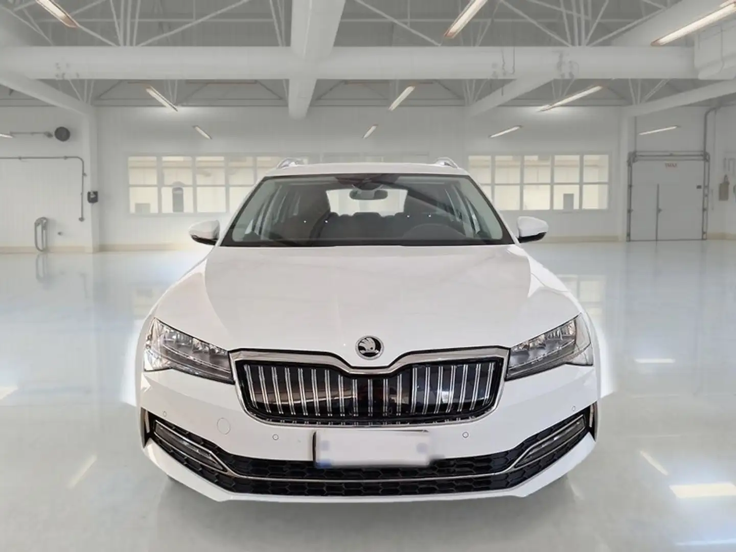 Skoda Superb WAGON 1.4 TSI PLUG-IN HYBRYD EXECUTIVE DSG - 2
