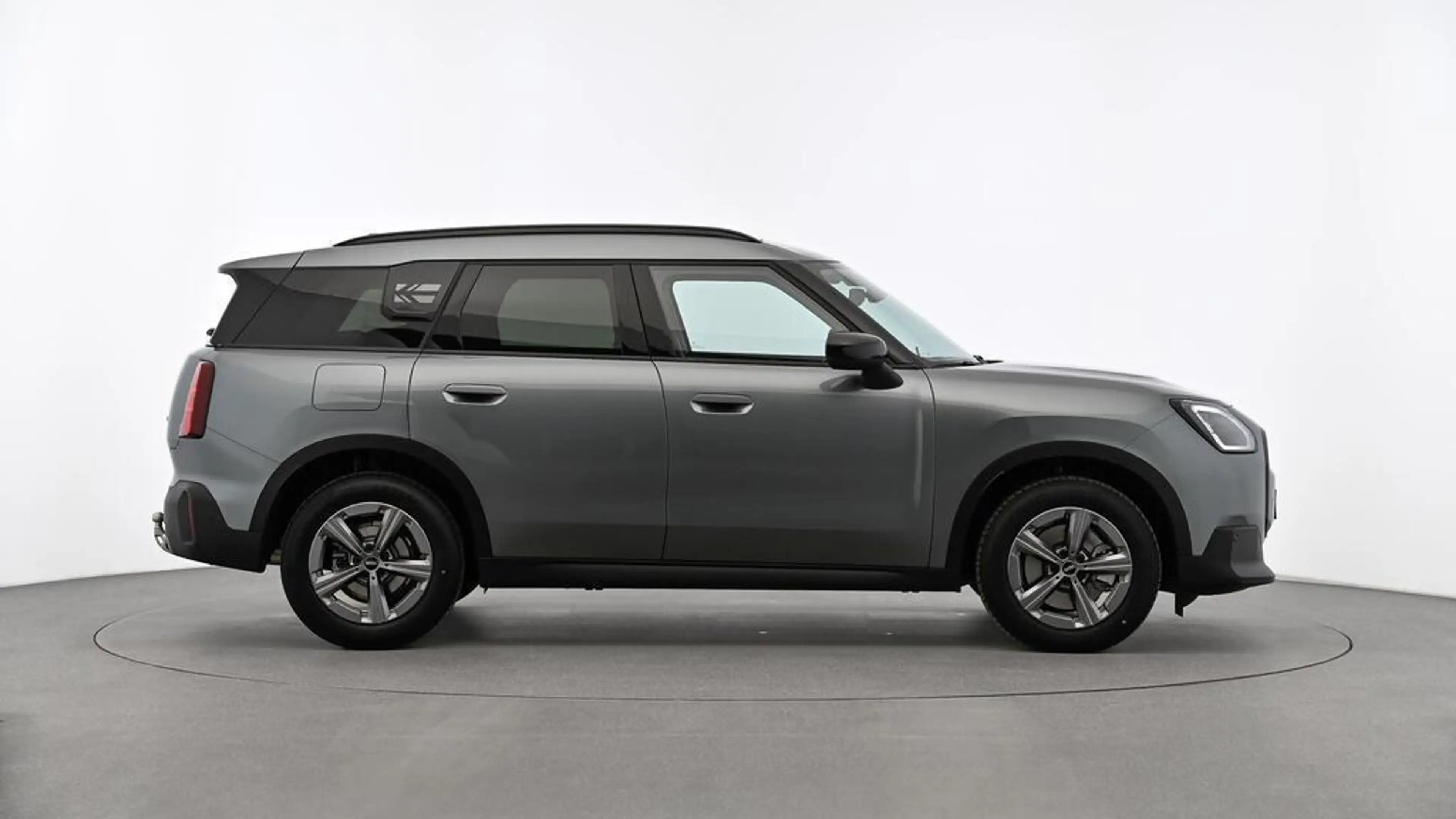 MINI Countryman C Classic Trim — photo 3