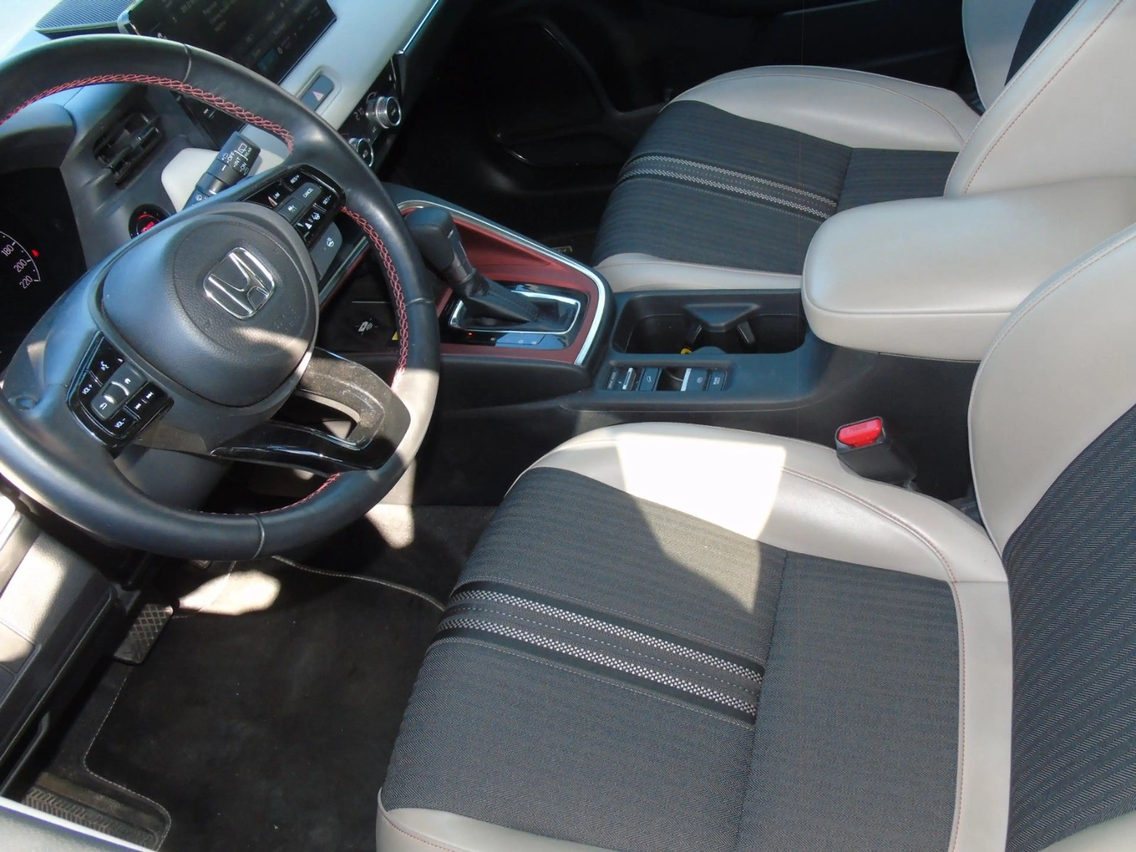 Honda HR-V — photo 5