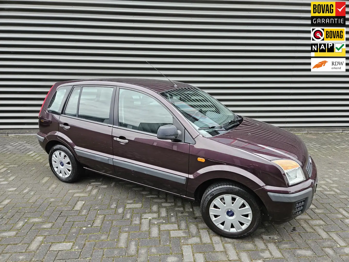 Ford Fusion 1.4-16V Cool & Sound Violet - 1