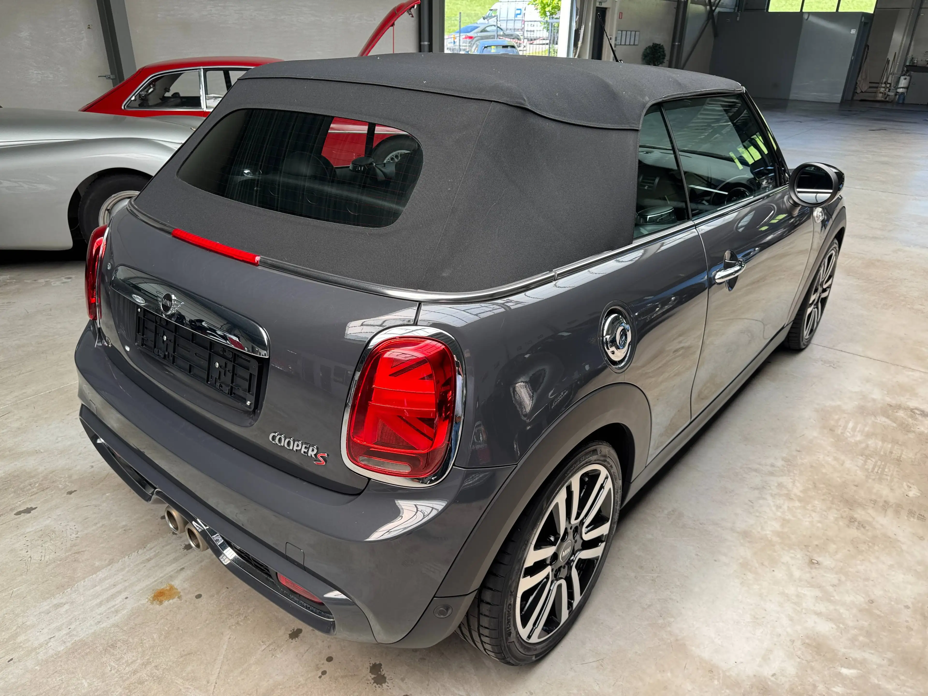 MINI Cooper S Cabrio Mini Cooper S Cabriolet/ Navigation/ Harman Kardon — photo 4