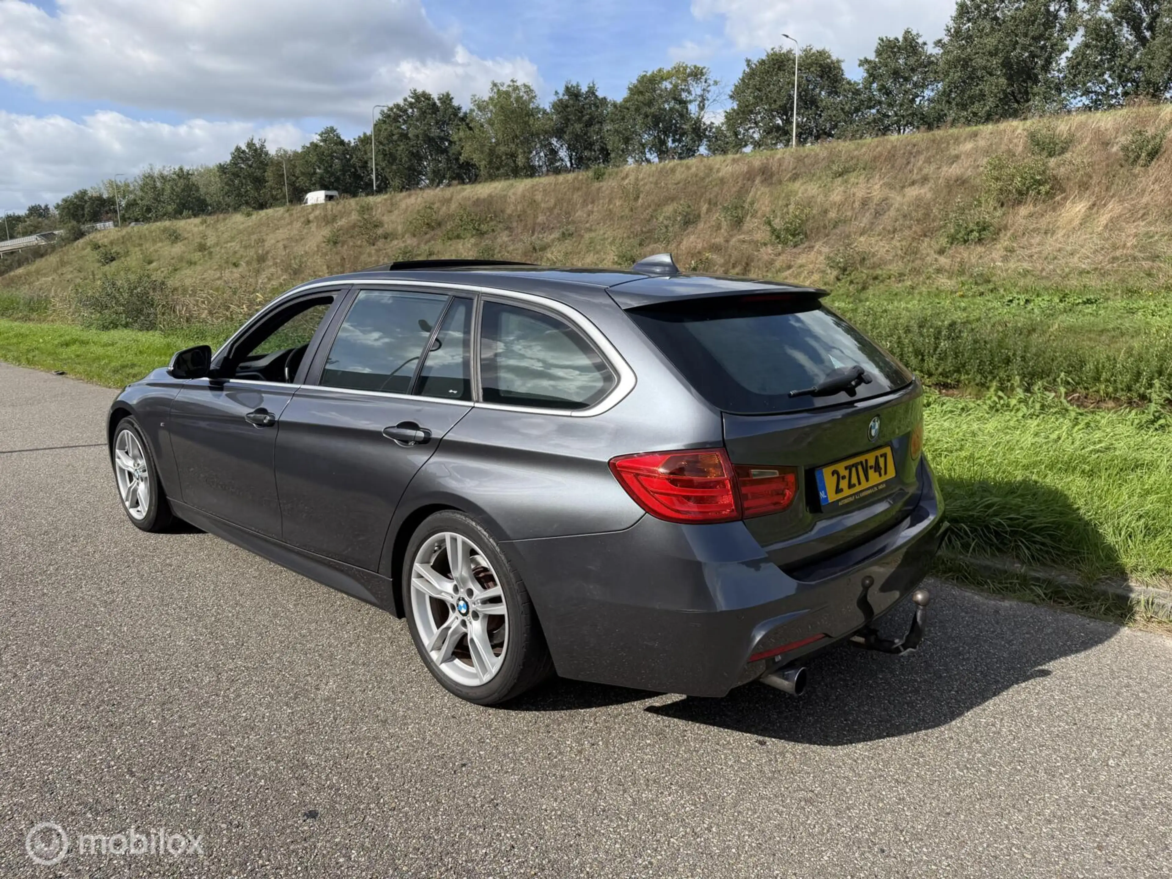 BMW 316 3-serie Touring 316i M Sport Edition High Executiv — photo 2