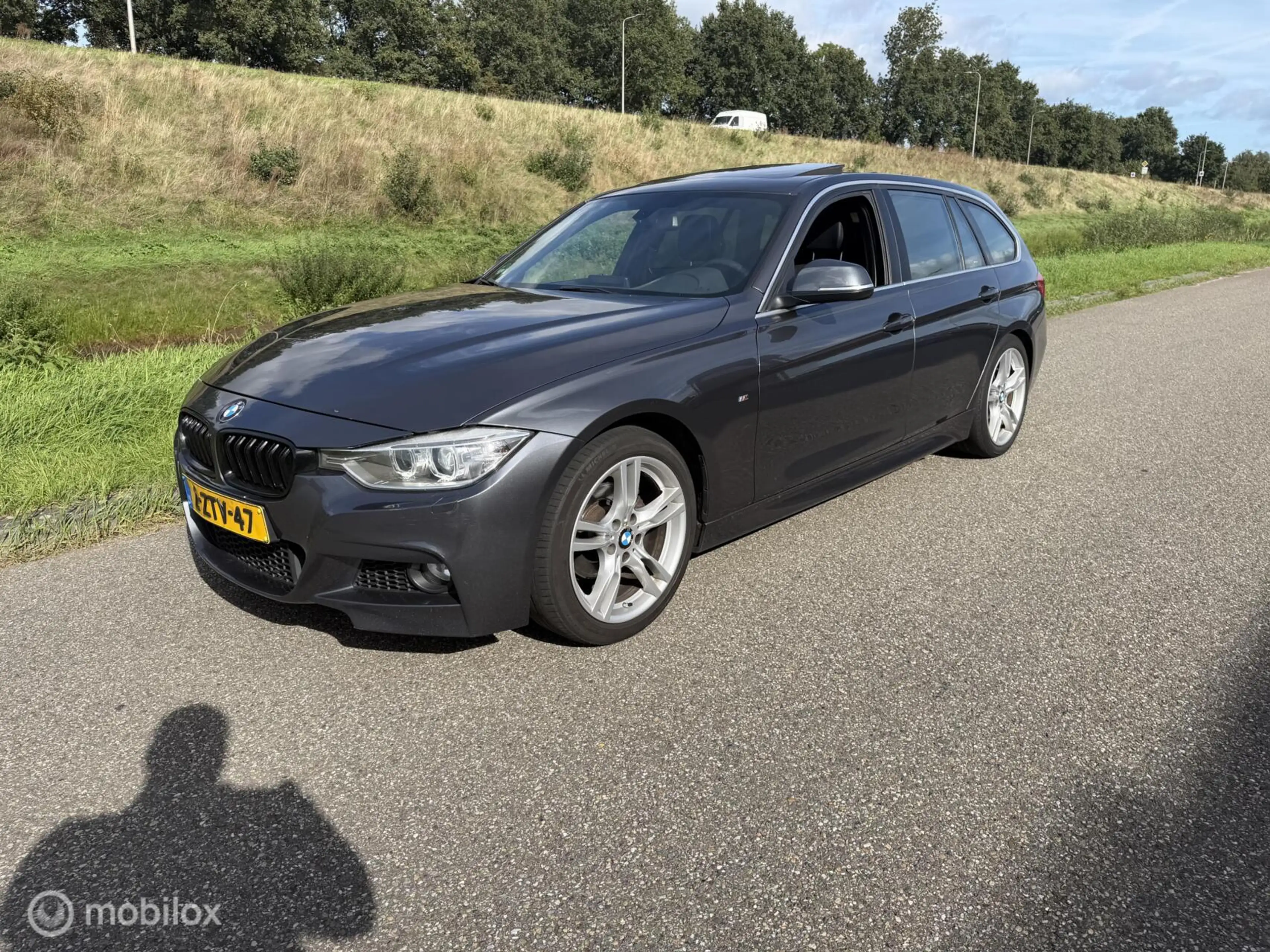 BMW 316 3-serie Touring 316i M Sport Edition High Executiv
