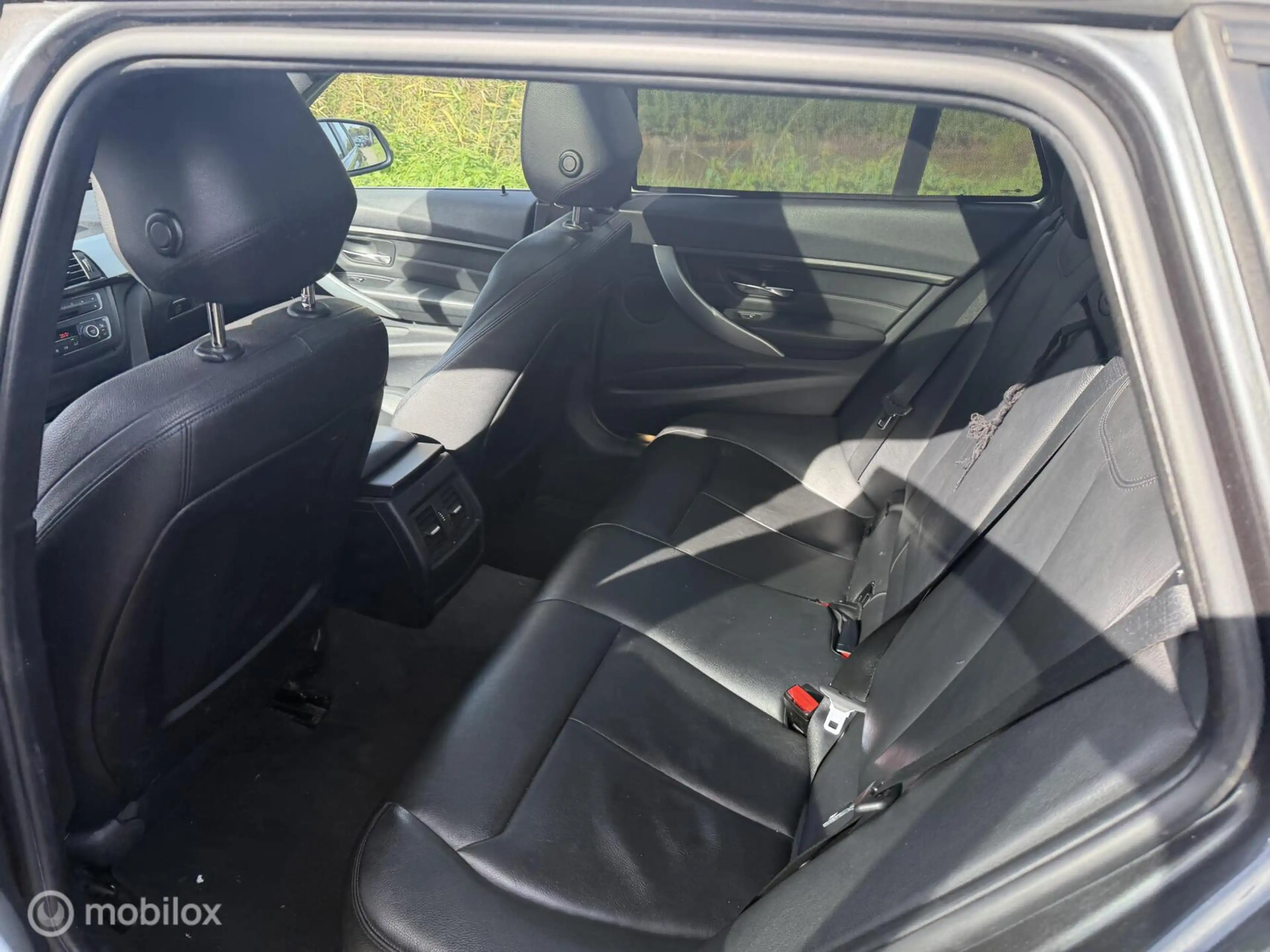 BMW 316 3-serie Touring 316i M Sport Edition High Executiv — photo 11