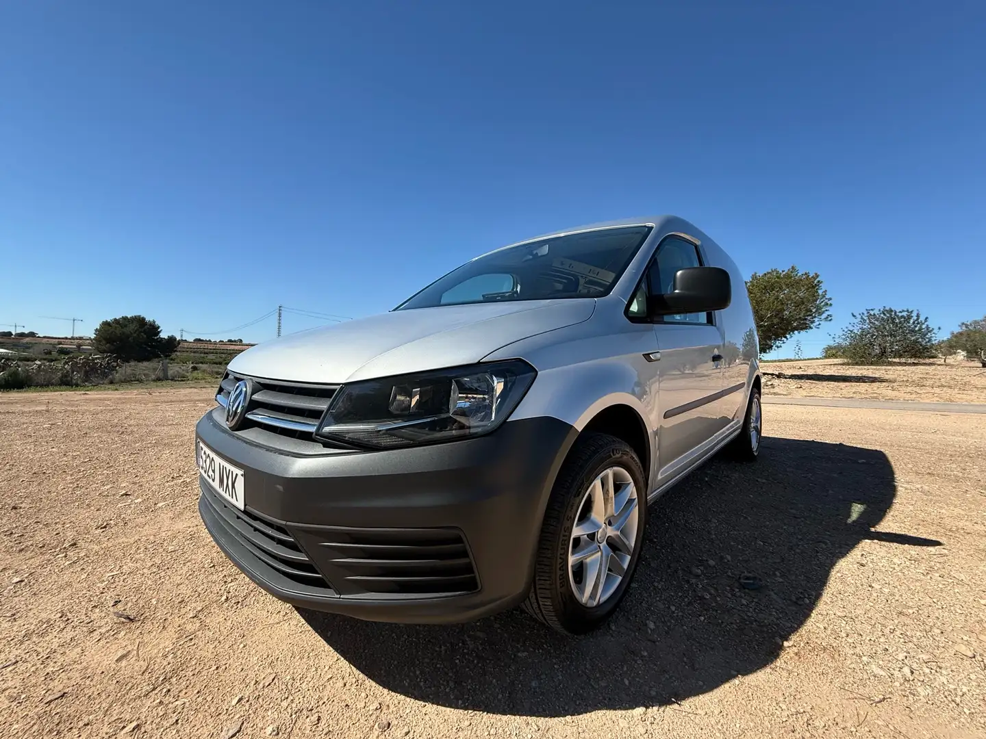 Volkswagen Caddy - 1