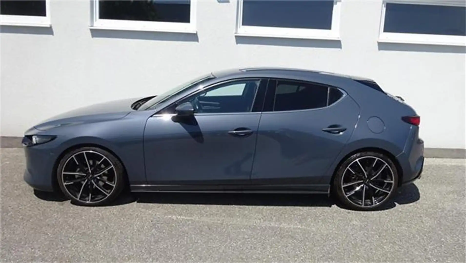 Mazda 3 Skyactiv-G122 Comfort+ /SO/PR/ST/TE Grau - 1