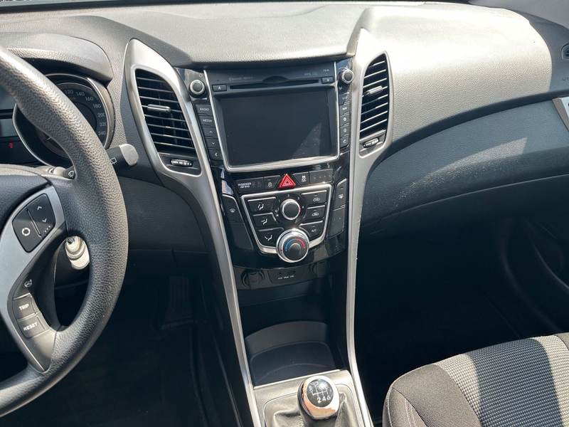 Hyundai i30 Classic  *R.-Kamera*Navi* — photo 14