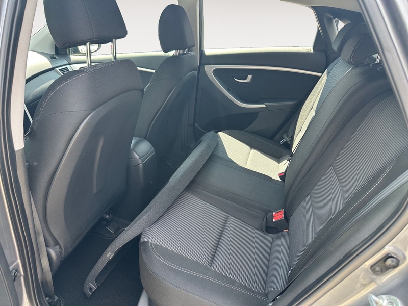 Hyundai i30 Classic  *R.-Kamera*Navi* — photo 15