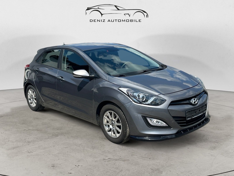 Hyundai i30 Classic  *R.-Kamera*Navi* — photo 5