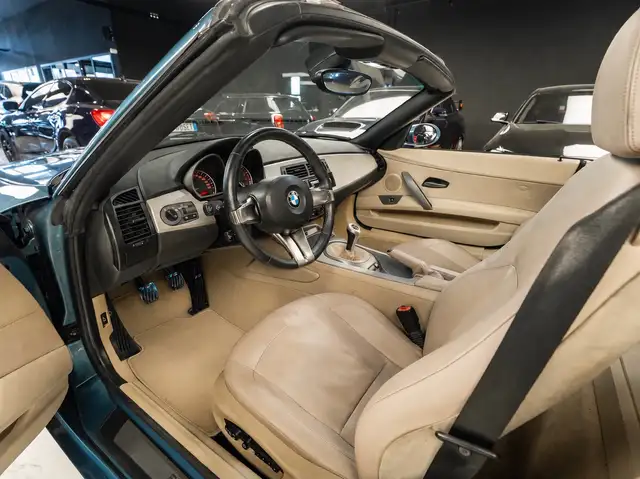 BMW Z4 view 7