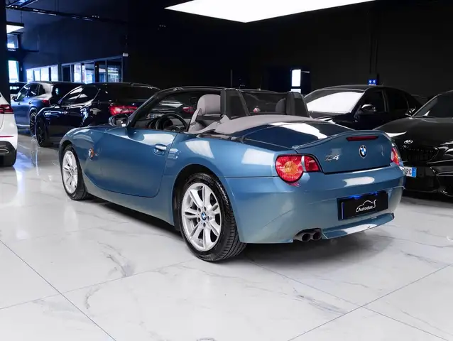 BMW Z4 view 6