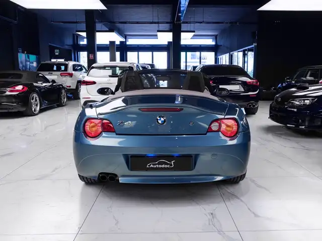 BMW Z4 view 5