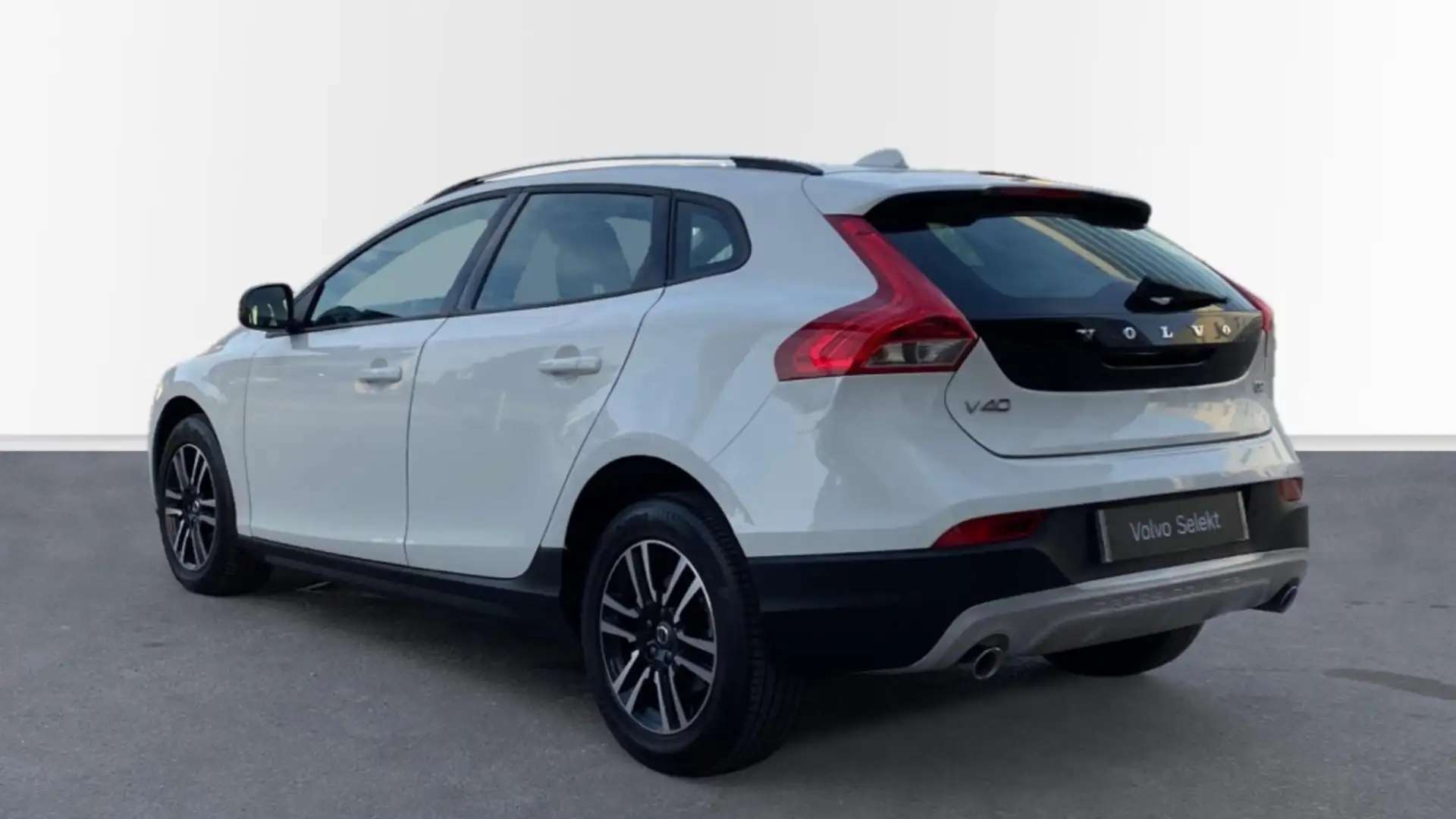 Volvo V40 Cross Country D2 Plus 120 Weiß - 2