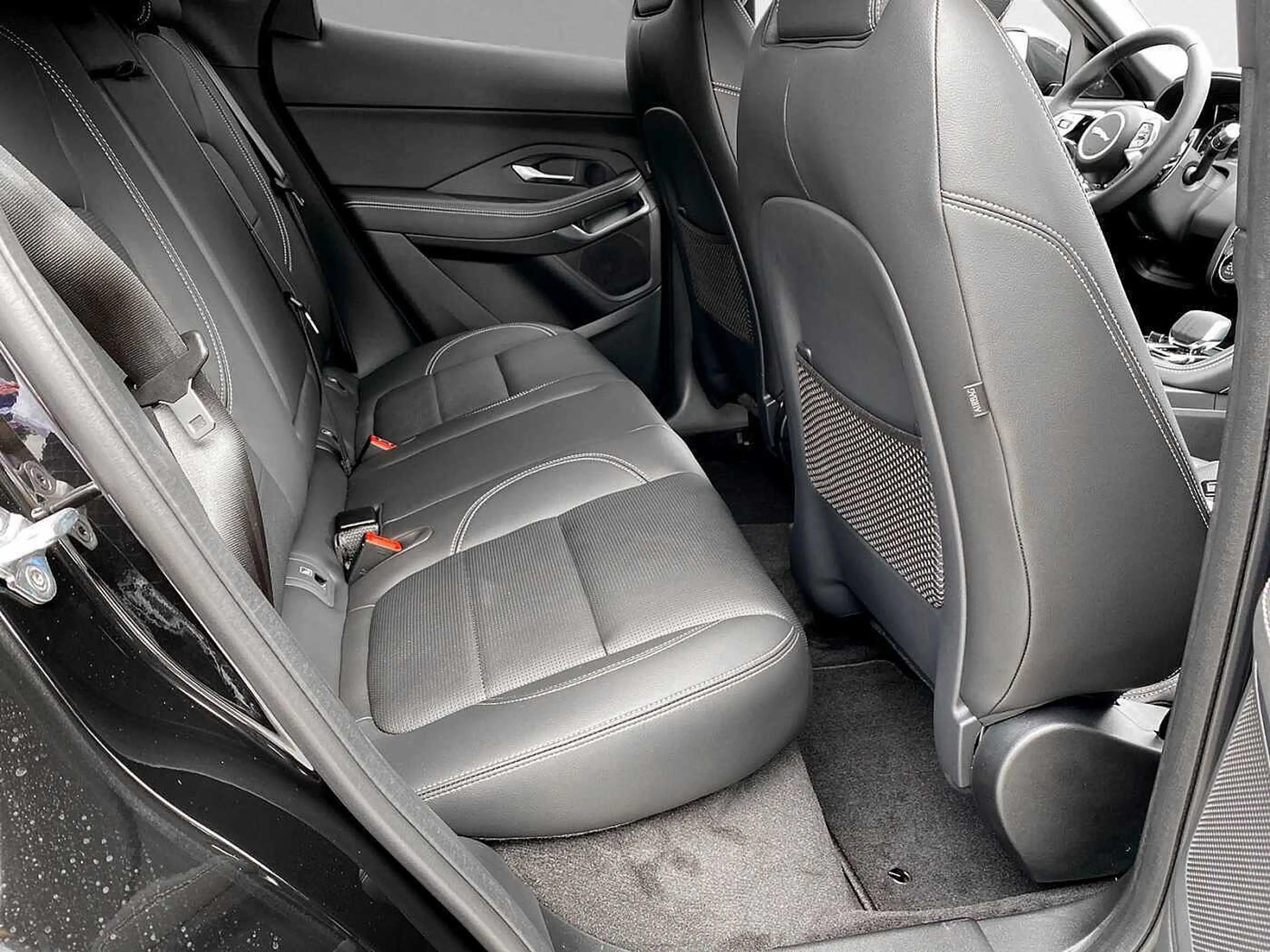Jaguar E-Pace D165 AWD Aut. R-Dynamic S — photo 5