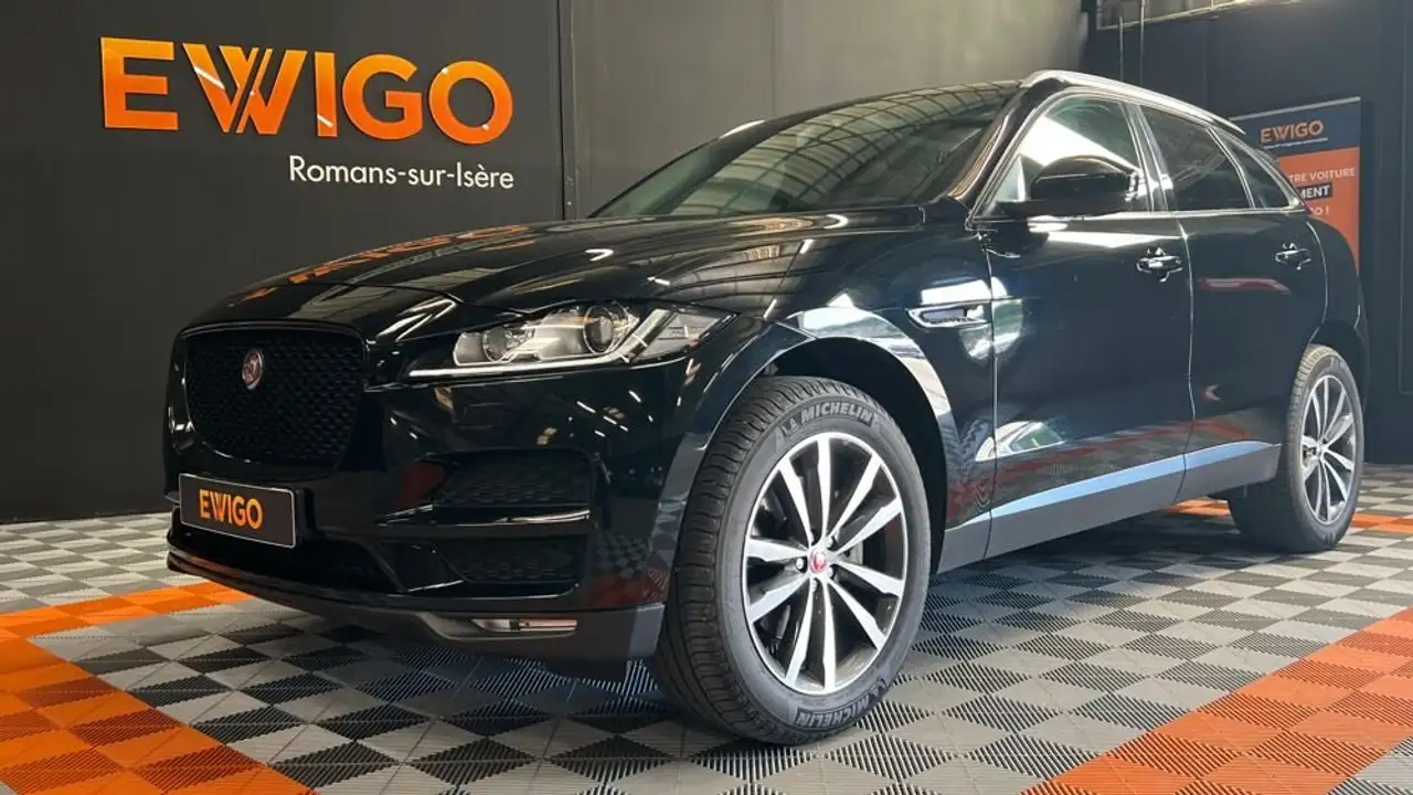 Jaguar F-Pace
