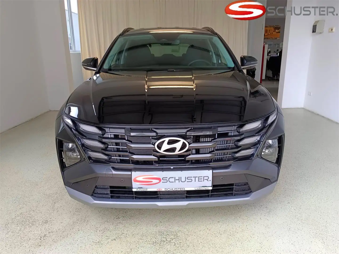 Hyundai TUCSON Tucson NX4 Jubile 1,6 T-GDi 2WD 48V t5bj1 Schwarz - 2