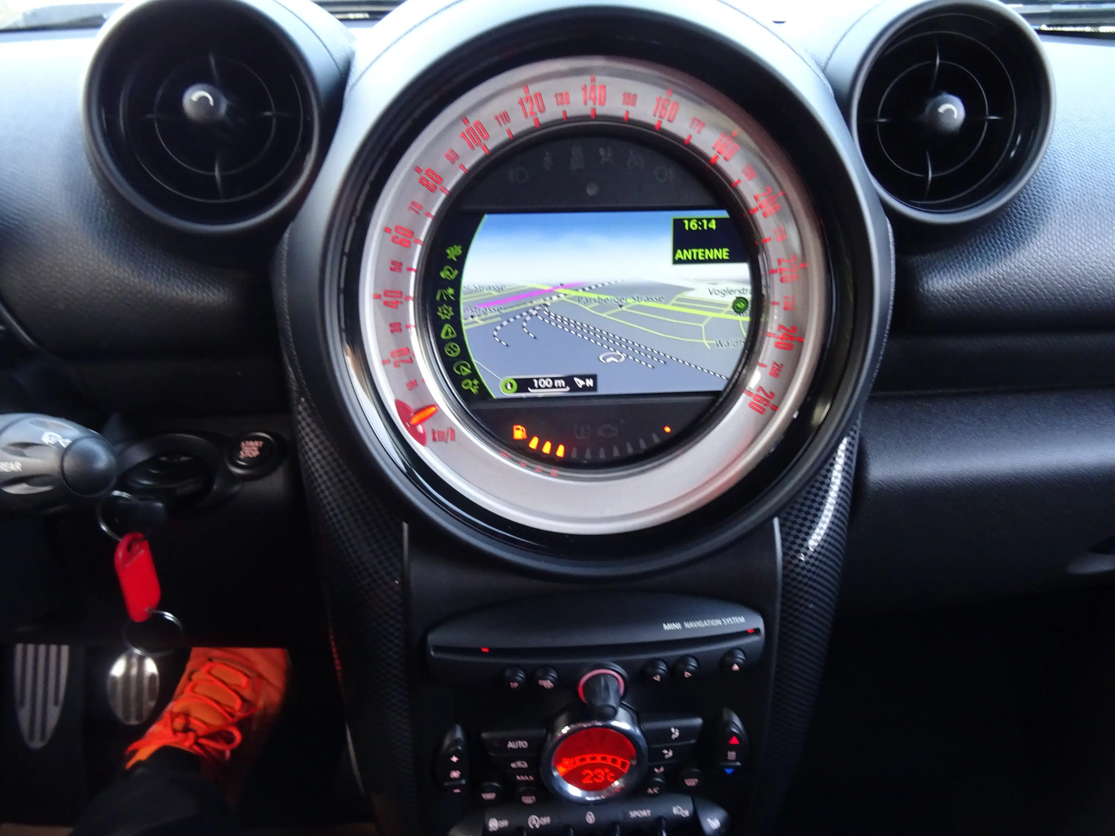 MINI Cooper S Paceman Paceman Cooper S All4-wenig km-Top-Ausstattung — photo 6