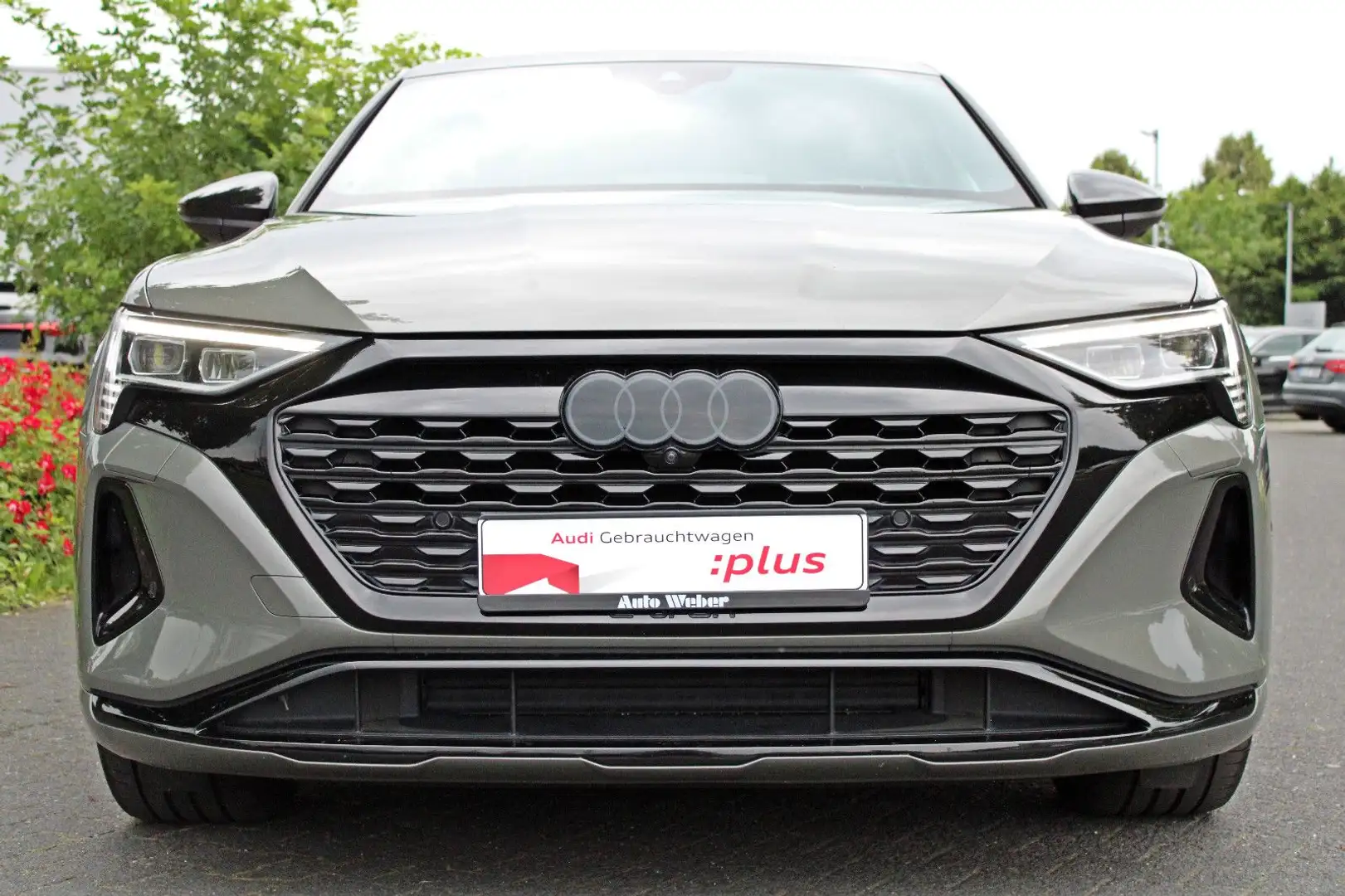 Audi Q8 e-tron Q8 Sportback e-tron 50 qu BLACK B&O PANO HuD 360 Grau - 2