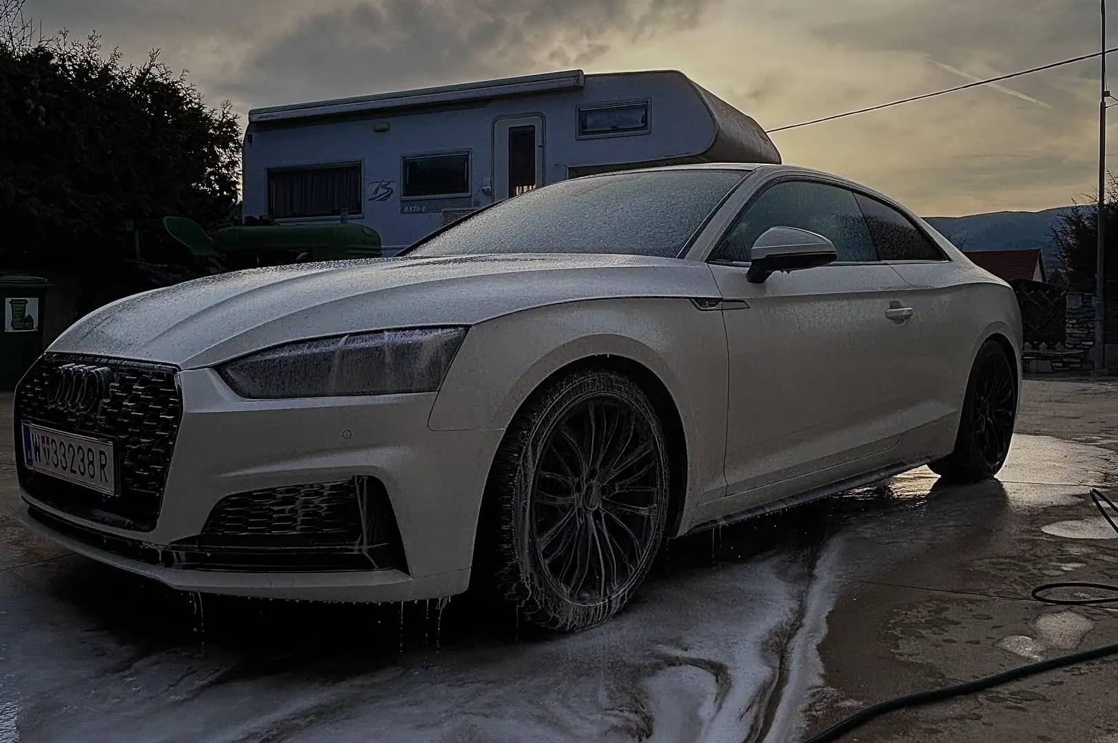 Audi A5 Coupé 2,0 TFSI sport S-tronic.     FIXPREIS Weiß - 1
