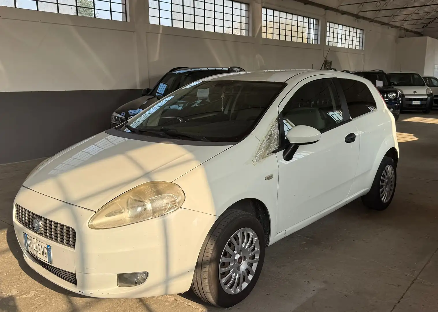Fiat Grande Punto 3p 1.4 natural power Dynamic 77cv Blanc - 2