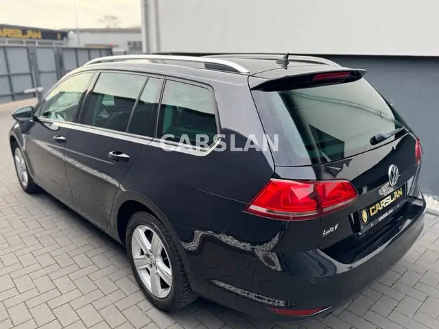 Volkswagen Golf view 7